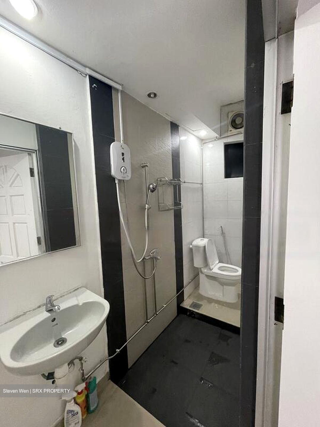 Niven Road (D9), Terrace #478590161